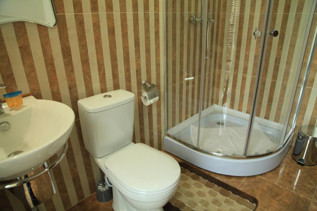 יירבאן Daniel Boutique Hotel מראה חיצוני תמונה