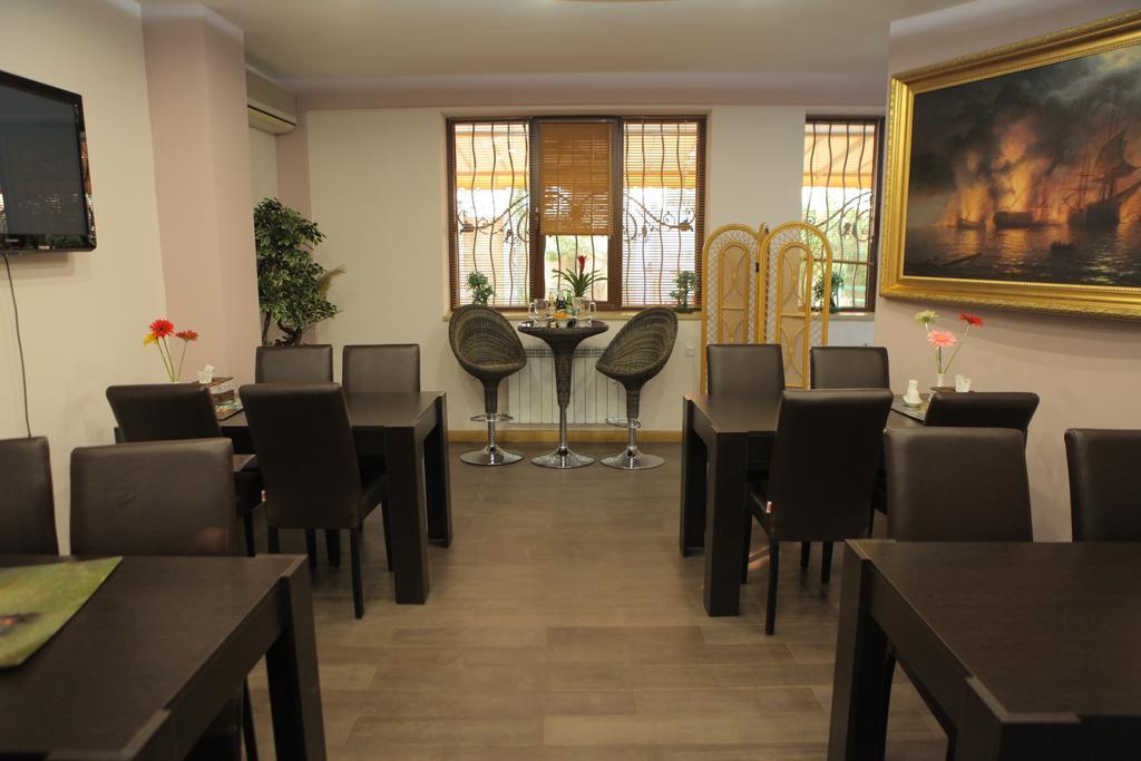 יירבאן Daniel Boutique Hotel מראה חיצוני תמונה