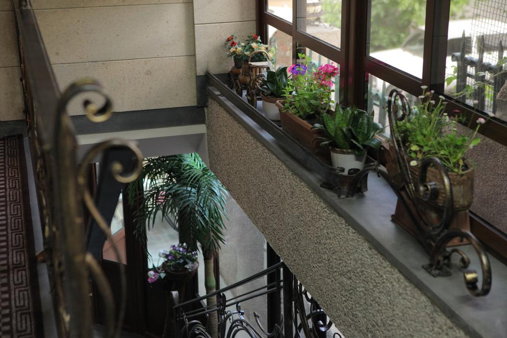 יירבאן Daniel Boutique Hotel מראה חיצוני תמונה