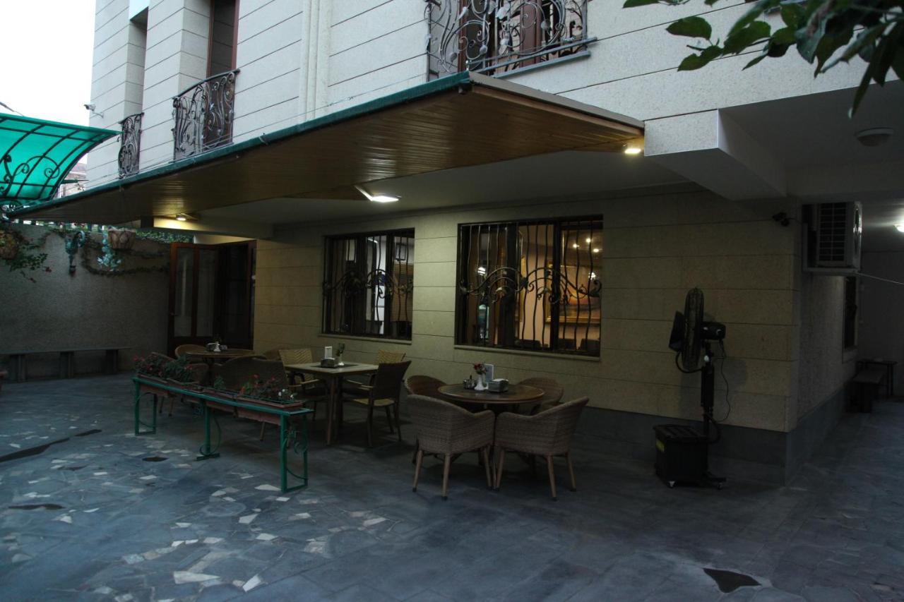 יירבאן Daniel Boutique Hotel מראה חיצוני תמונה