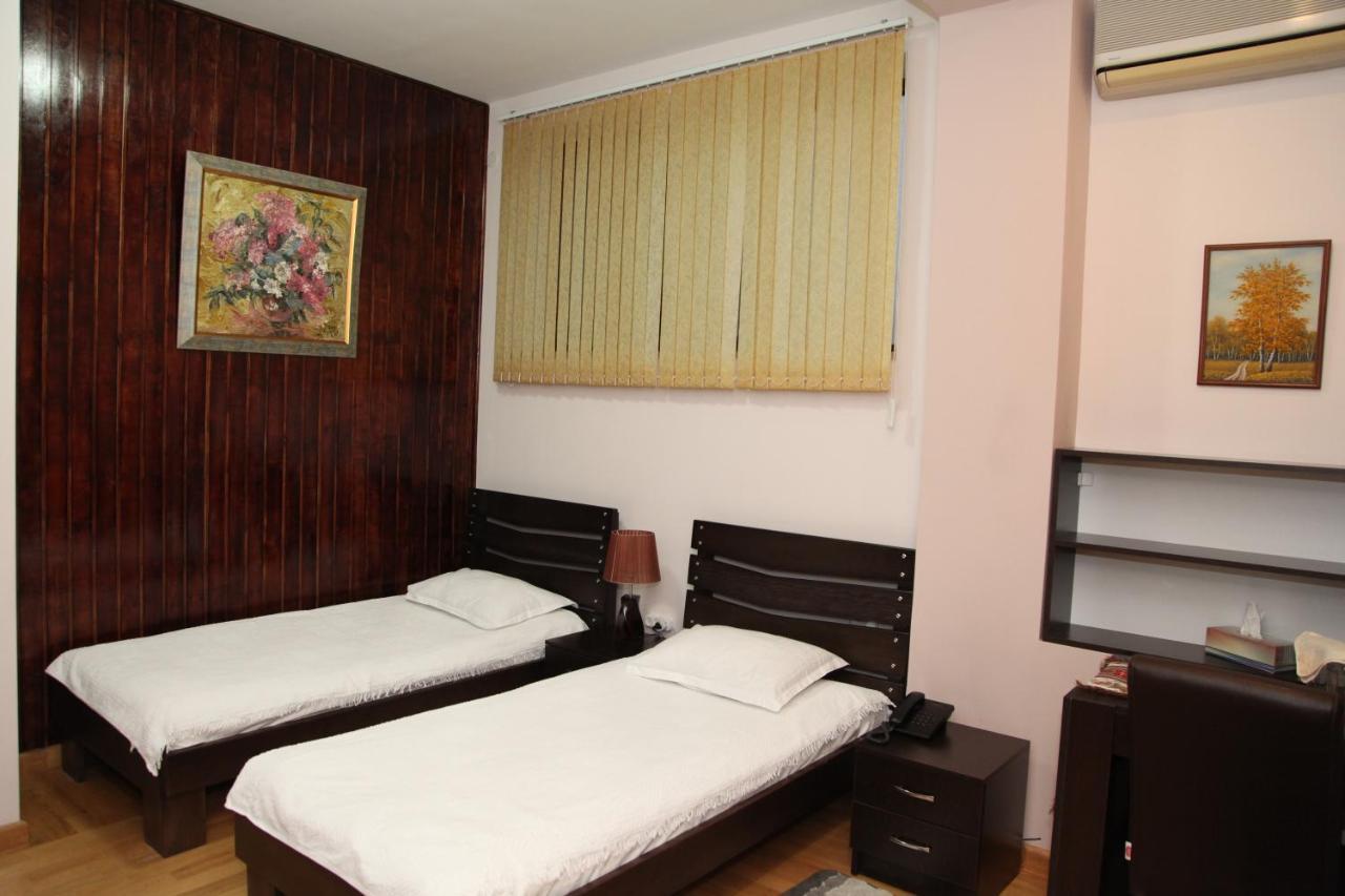 יירבאן Daniel Boutique Hotel חדר תמונה